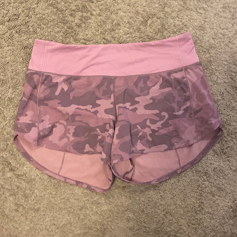 Lululemon shorts size 8